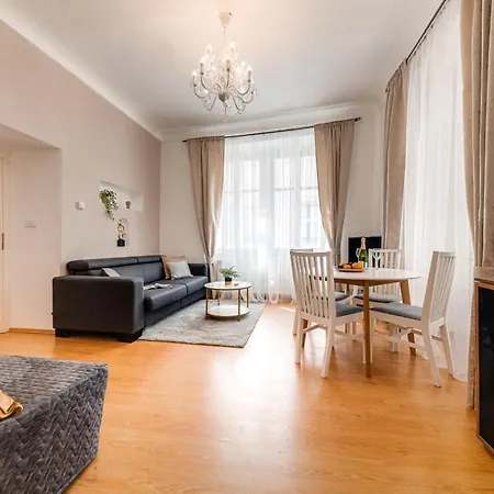 King's Road Aparthotel