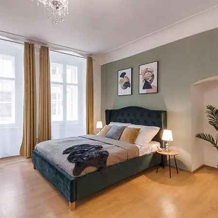 King's Road Aparthotel