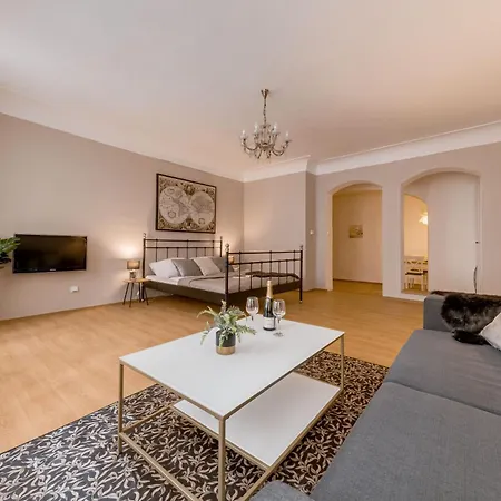 King's Road Aparthotel Praha