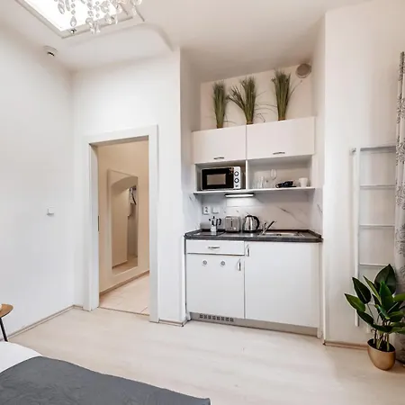 King's Road Aparthotel Prague