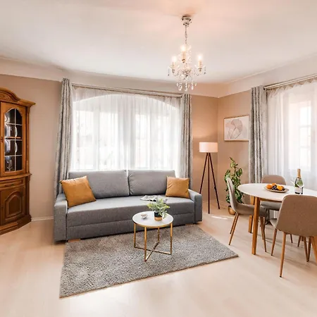 King's Road Aparthotel