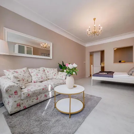 Aparthotel King's Road Praha