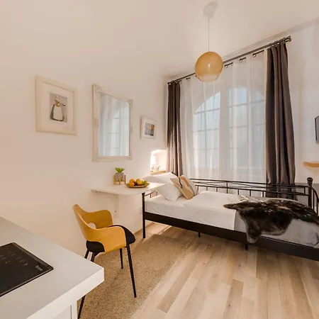 King's Road Aparthotel *