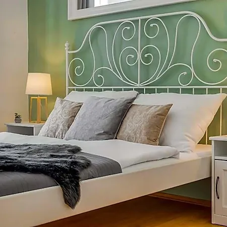 King's Road Hotel apartamentowy Praga