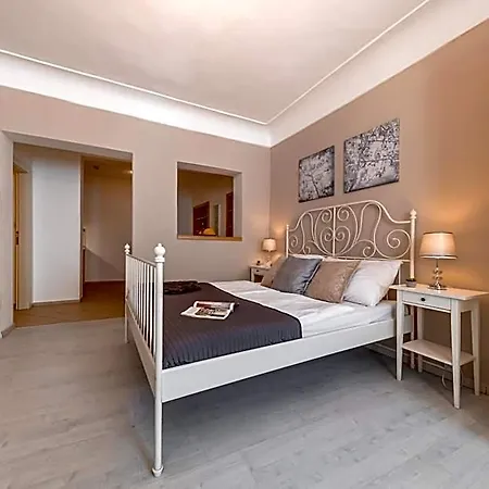 King's Road 4*
