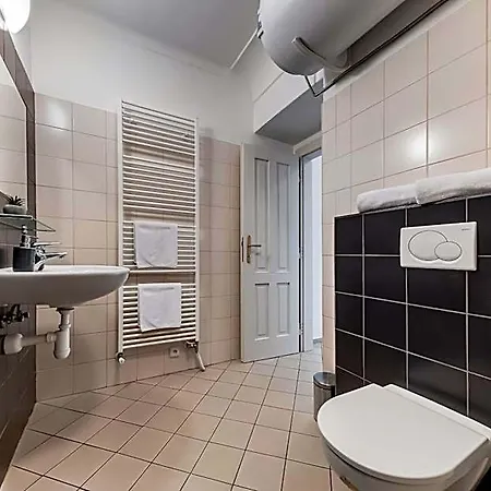 King's Road Hotel apartamentowy 4*
