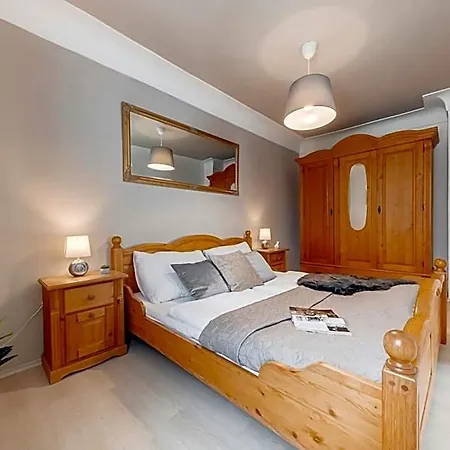 King's Road Hotel apartamentowy 4*