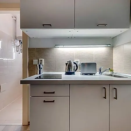 Hotel apartamentowy King's Road 4*