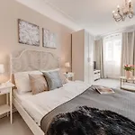 Apart-hotel King's Road