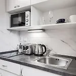 King's Road Apart-hotel Praga