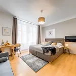 King's Road 4* Praga