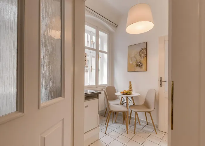 King's Road 4* Prag